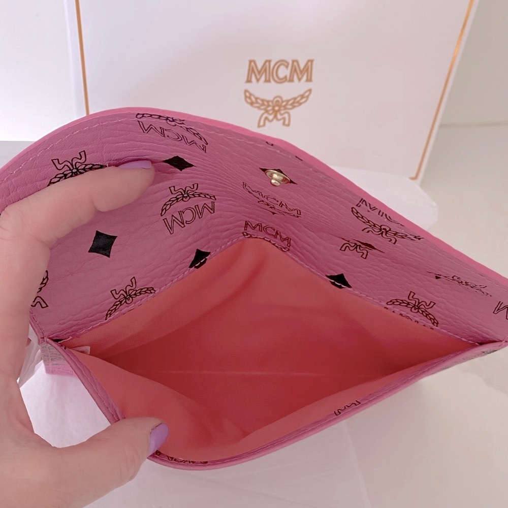 MCM Envelope Pouch / Clutch Novelty / VIP / GWP Korea - Picture 6 of 12